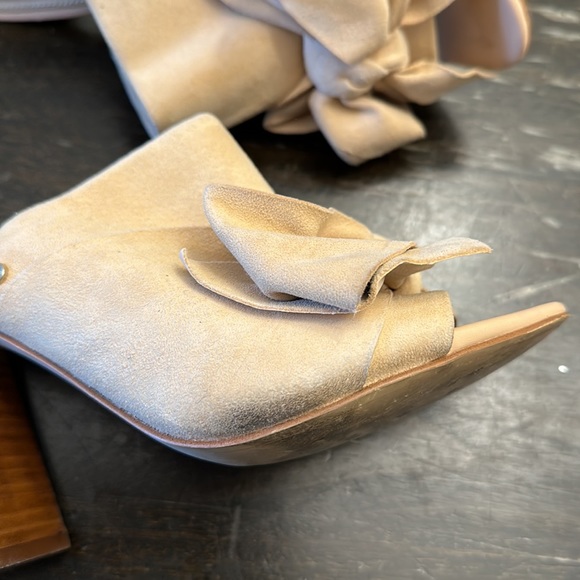 Sam Edelman Yuki Tan Suede Bow atop Mules heels women size 8.5 - Picture 5 of 8